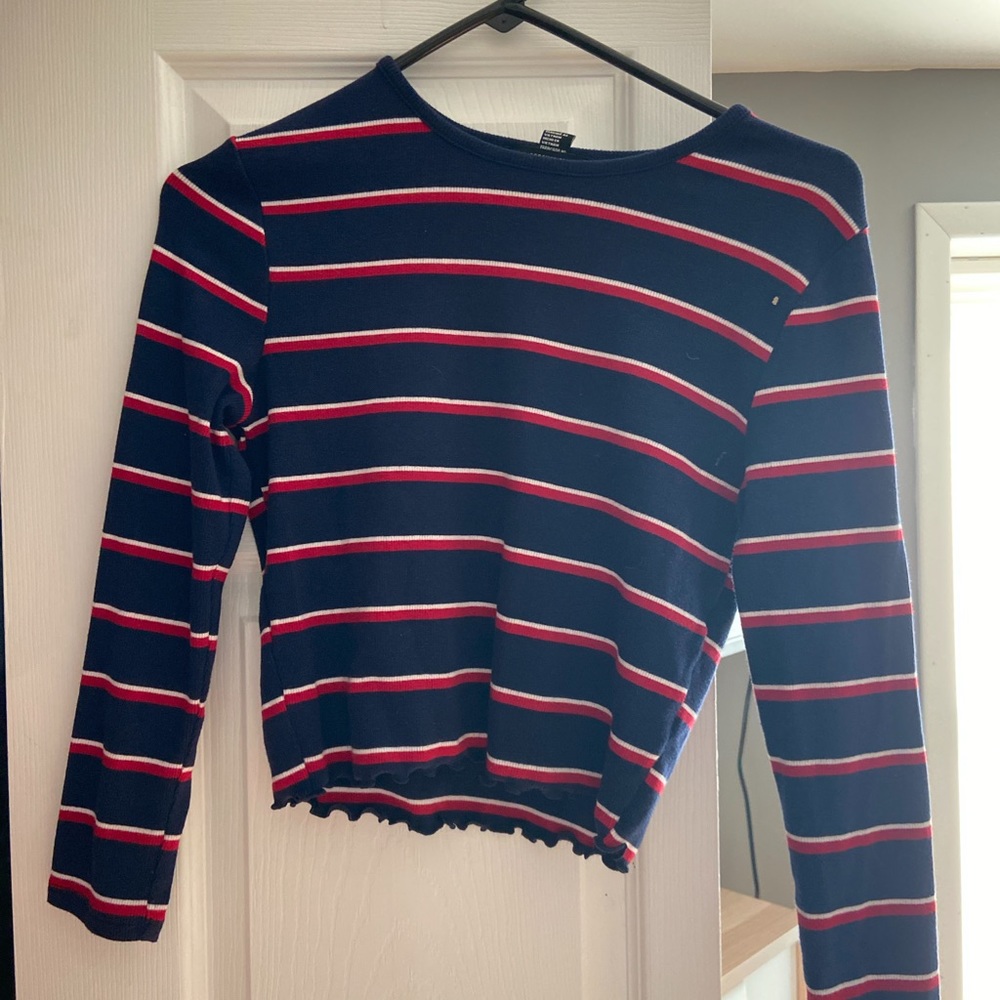 Forever 21 long sleeve shirt